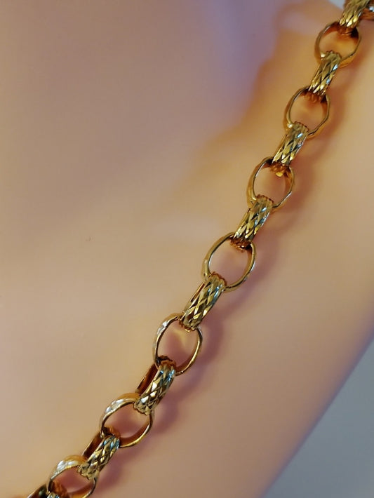 Vandfast halskæde med diamant mønster