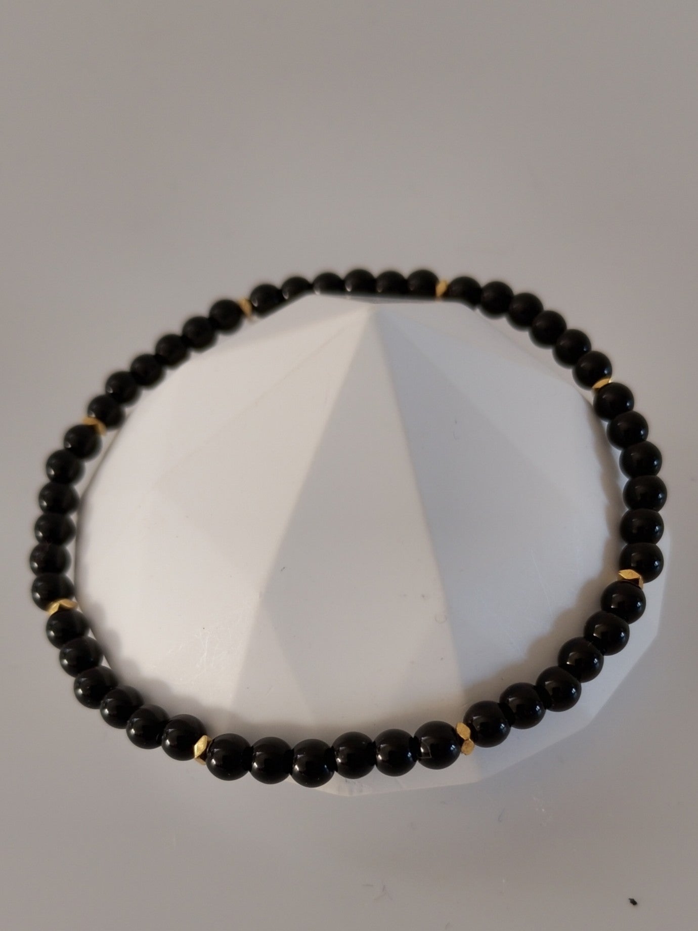 Halvædelstens perle armbånd