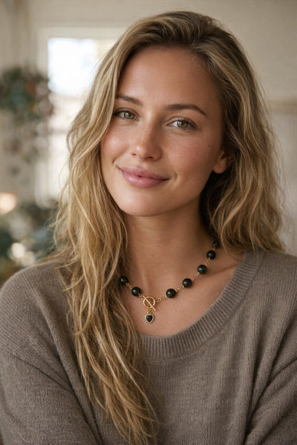 Smaragd perle halskæde med enkel toggl lås