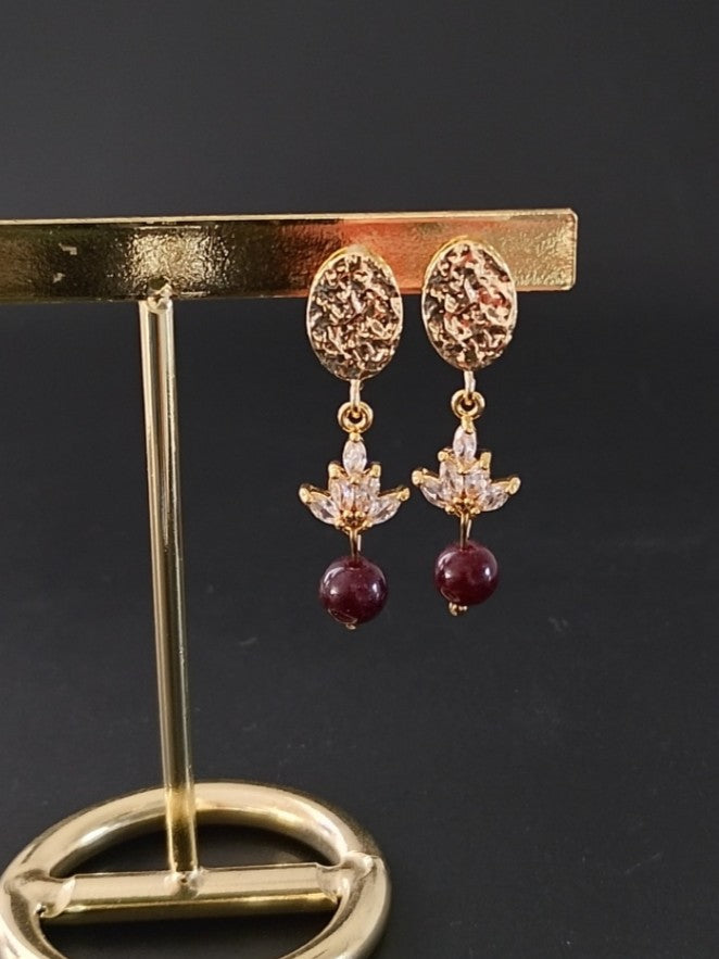 Vandfaste Rita Ørestikker med halvædelsten