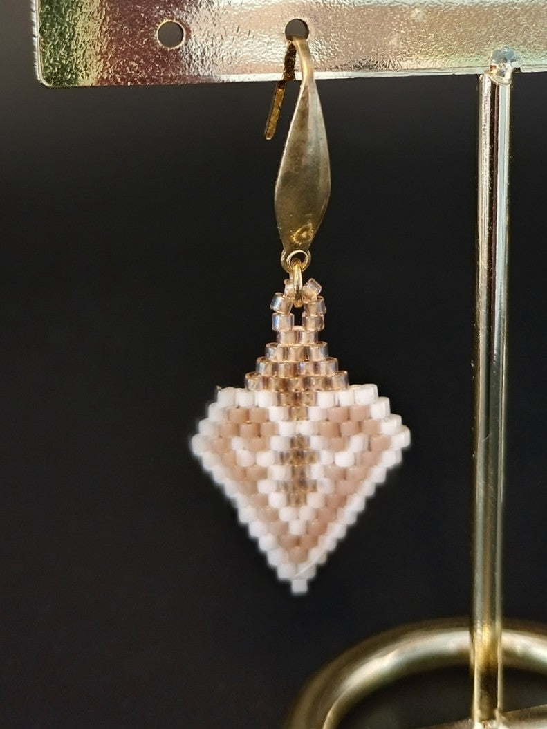 Ørekroge med miyuki vedhæng