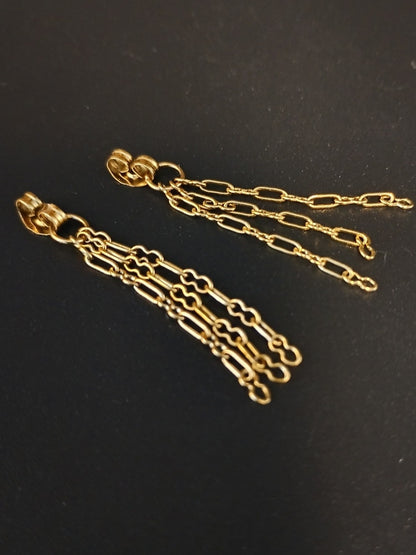 Gabbi Ørestikker med behind ear lås, 18 karats forgyldt stål