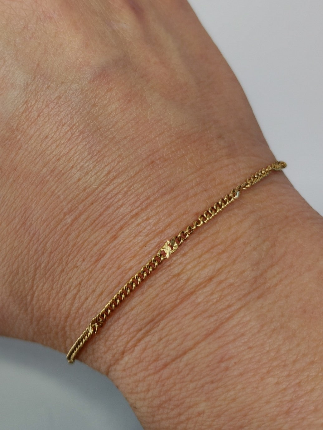 Vandfast armbånd med små led