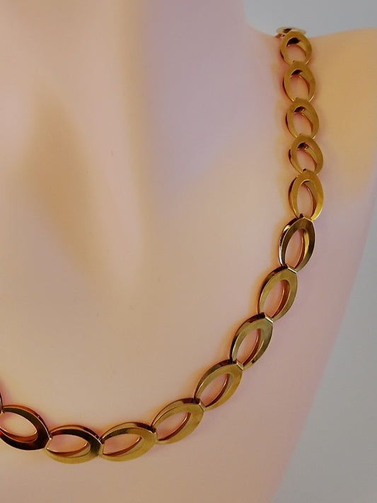 Vandfast Kæde Med Smukke Links