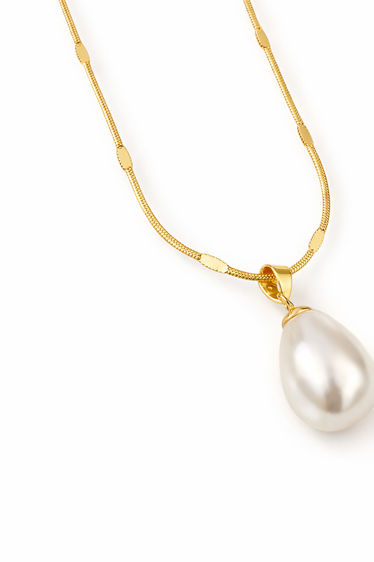 Vandfast halskæde med stor shell dråbe vedhæng